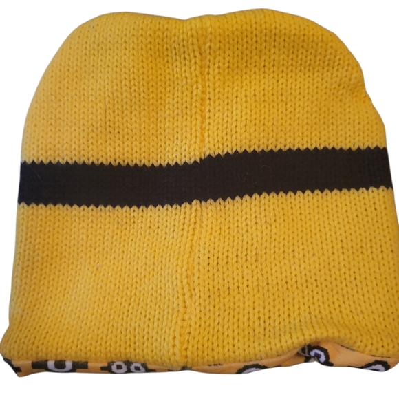 Minions Winter Hat - Picture 2 of 4